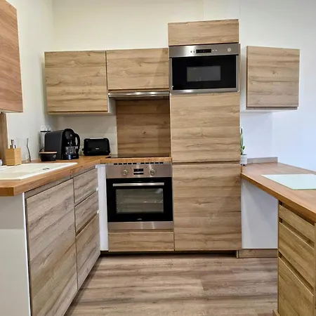Apartment Cosy Duplex De 60m2 Proche Tram Et Parlement Europeen *