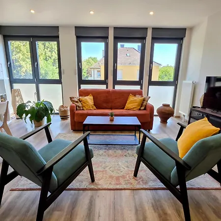 Apartment Cosy Duplex De 60m2 Proche Tram Et Parlement Europeen *