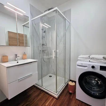 Apartment Cosy Duplex De 60m2 Proche Tram Et Parlement Europeen